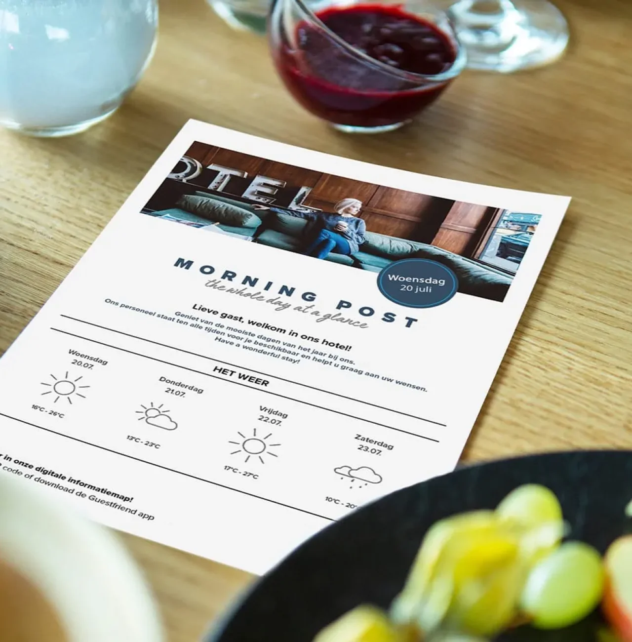 Hotelzeitung-Hotel-Fruehstueckstisch-2000x2000-Gastfreund-GmbH